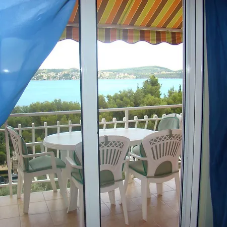 Apartments Zgogo Trogir Exterior foto