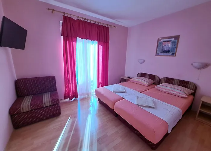 Apartments Zgogo