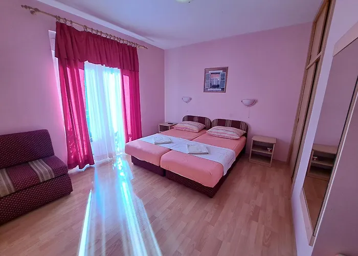 Apartments Zgogo