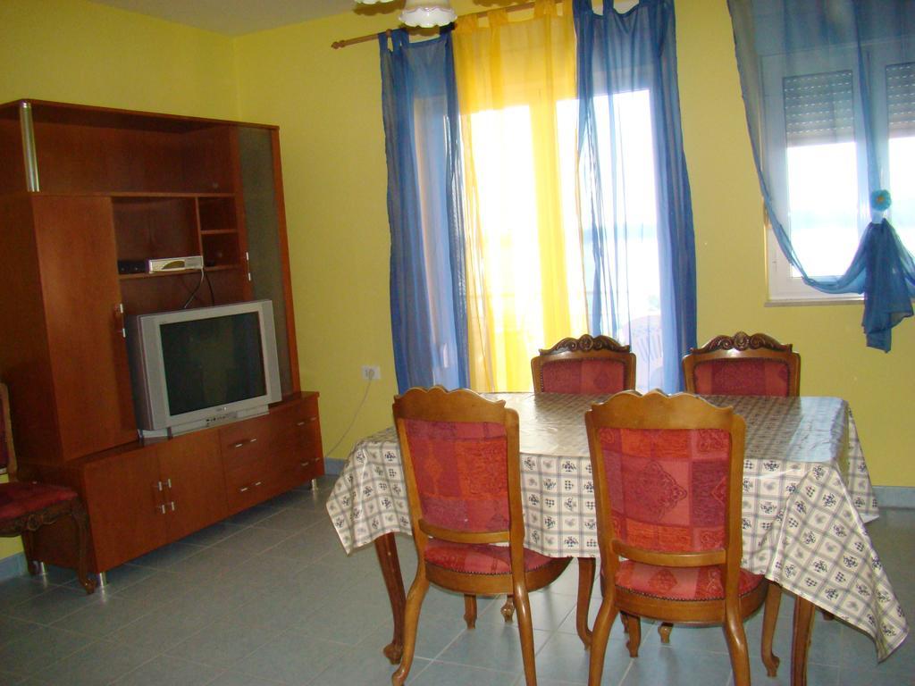 Apartment Zgogo *